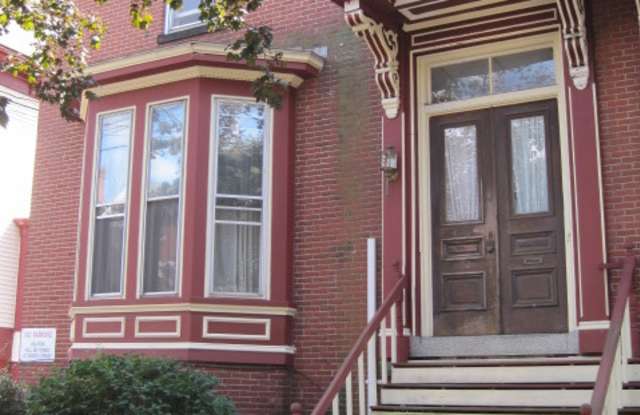 450 Cumberland Avenue Gallery 1