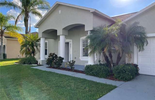 544 REDDICKS CIRCLE - 544 Reddicks Circle, Winter Haven, FL 33884