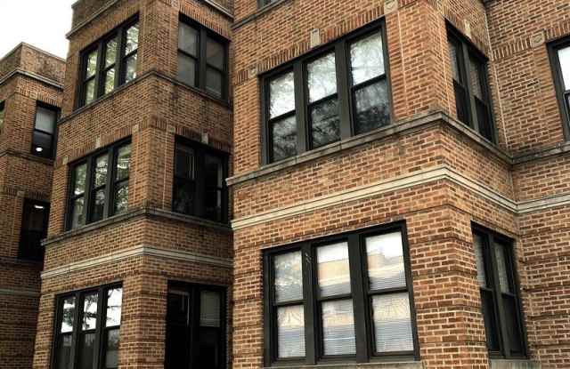 4808 N Ridgeway Avenue photos photos