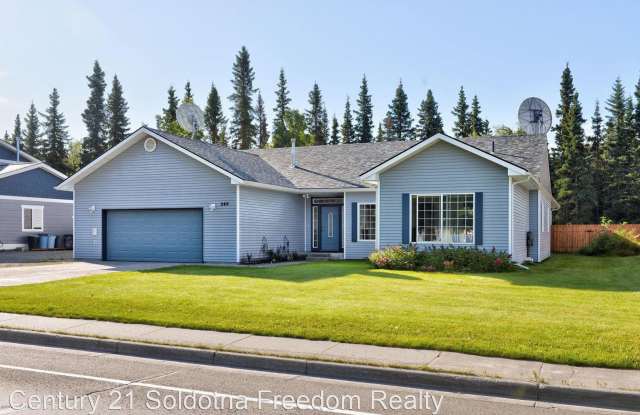 245 W Redoubt Ave - 245 West Redoubt Avenue, Soldotna, AK 99669