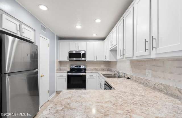 11634 MARINA Drive Gallery 1