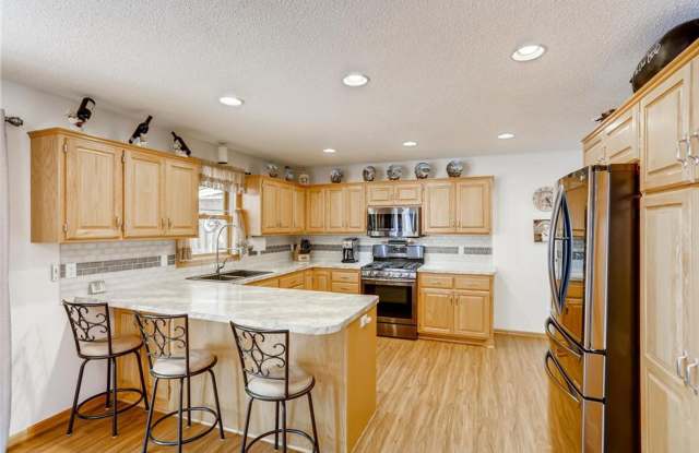 Single Family Home + Over 1/2 Acre Lot!! Welcome Home to Rockford MN! photos photos