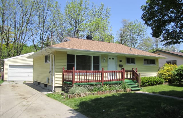 119 E Graham Ave photos photos