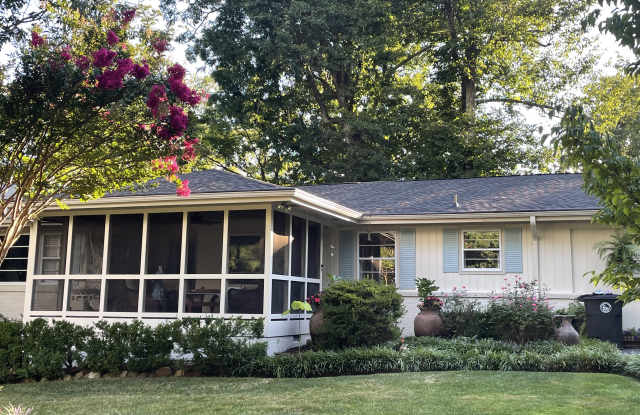 1504 Mother Goose Trail - 1504 Mother Goose Trail, Lookout Mountain, GA 30750