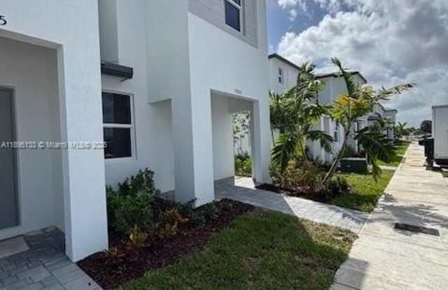 27709 SW 155 CT photos photos