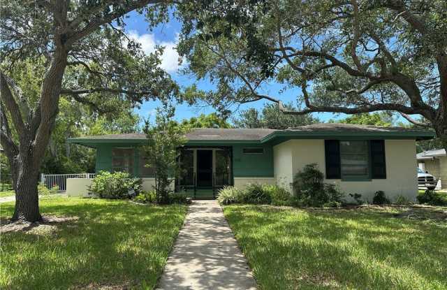 426 Pasadena Place photos photos