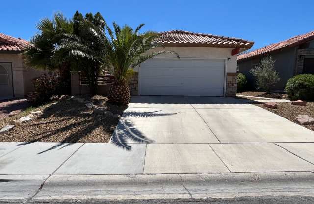 Charming Single-Story 3BD Home with 2-Car Garage in West Las Vegas photos photos