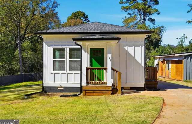 NEW CONSTRUCTION! AVAILABLE FOR IMMEDIATE MOVE IN! photos photos