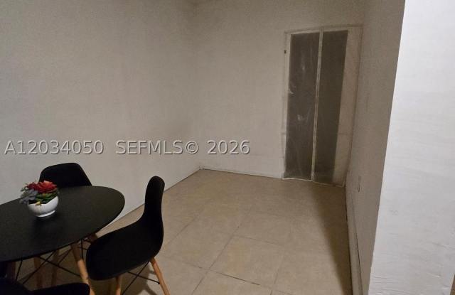 4863 SW 148th Ct Gallery 3