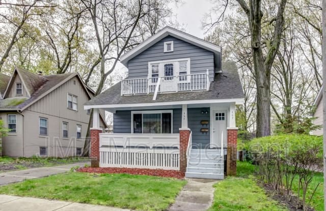 465 W Breckenridge - 465 West Breckenridge Avenue, Ferndale, MI 48220