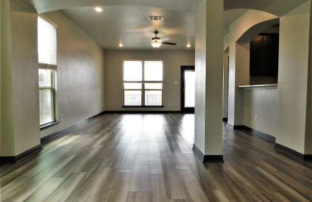 Available NOW!!!! Beautiful 2 story, 5 bedroom, 3.5 bath, 2 car garage home with a privacy fenced yard and garage door opener. This is exactly what you have been looking for! A home that offers everything you could ask for. Floor plan is such a great use Gallery 3
