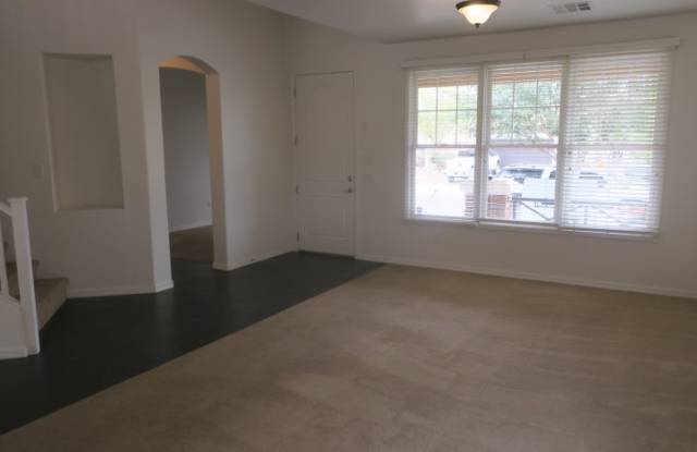 4105 W Lydia Ln Gallery 2