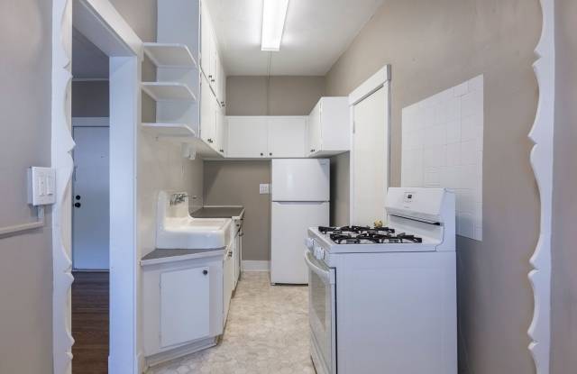 Remodeled Historic Brick Apartments Gallery 1