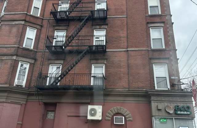 1042 PARK AVE photos photos