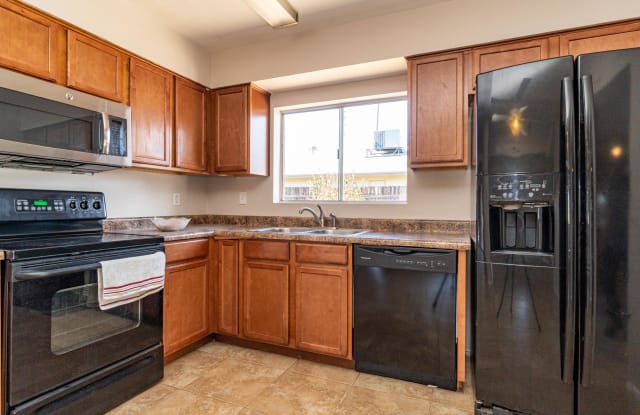 4648 W EVA Street - 4648 West Eva Street, Glendale, AZ 85302