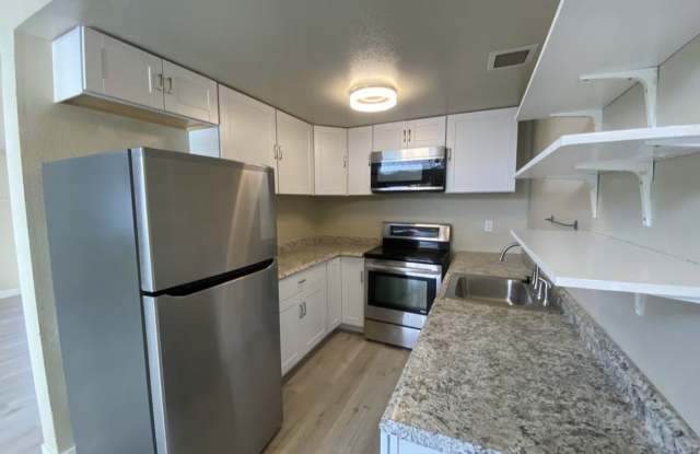 3 Bed 2 Bath condo with a large master loft style bedroom photos photos