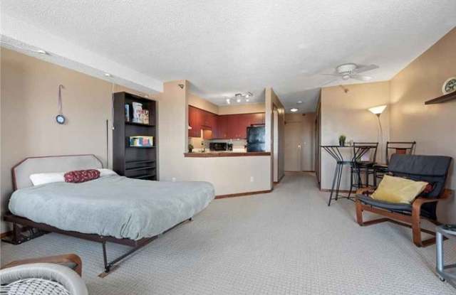 78 10th Street East photos photos