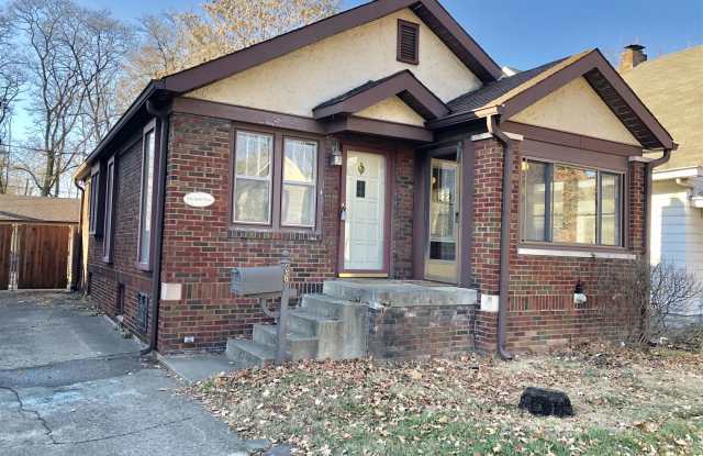 26 N Bolton Ave - 26 North Bolton Avenue, Indianapolis, IN 46219