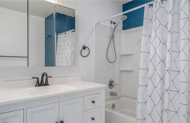 3113 Atlantic Ave Unit 33 photos photos