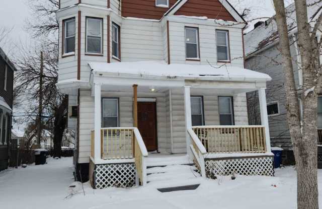 Stunning 4-Bedroom Single-Family Home – Your Dream Home Awaits! photos photos