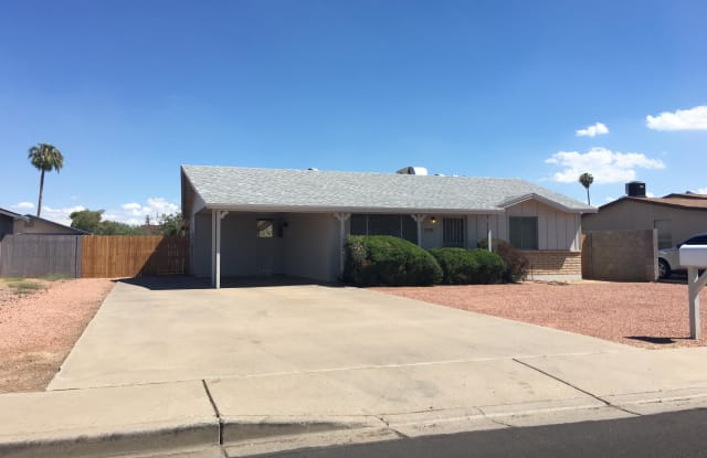 5725 N 71ST Avenue - 5725 North 71st Avenue, Glendale, AZ 85303