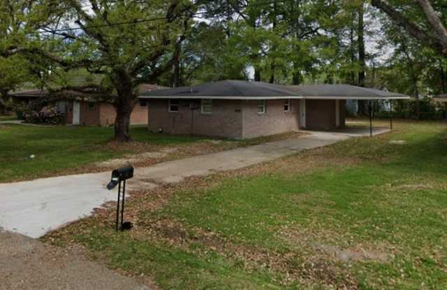 107 Sherwood Dr. - 107 Sherwood Drive, Hammond, LA 70401