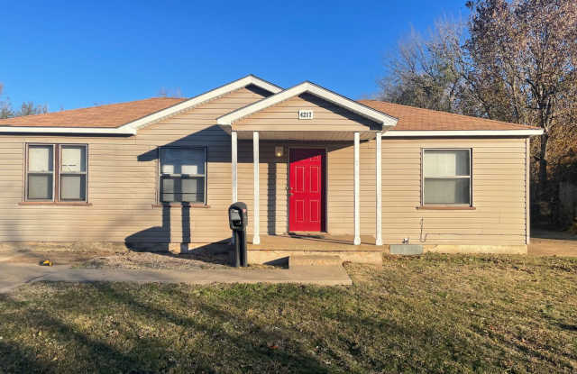4 bed 1 bath, with extra large utility area and huge two door shop with electricity! photos photos
