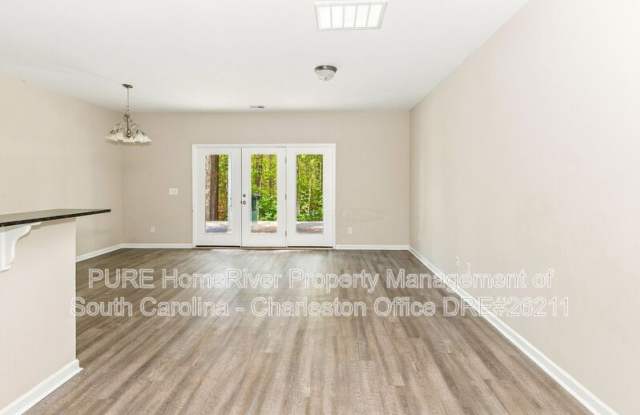 160 Buchanan Cir Gallery 3