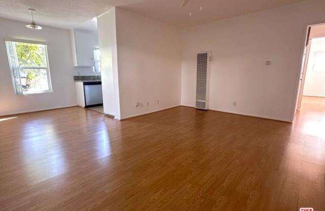 1234 Harvard St Gallery 2