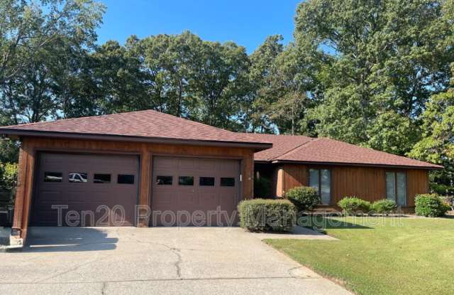 4 South Whisper Court Gallery 1