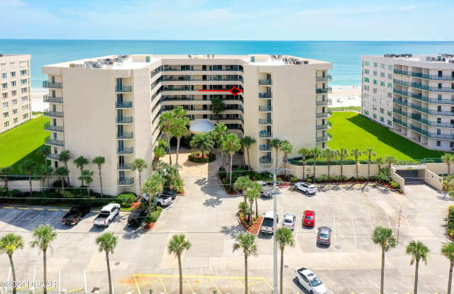 4555 S Atlantic Avenue photos photos