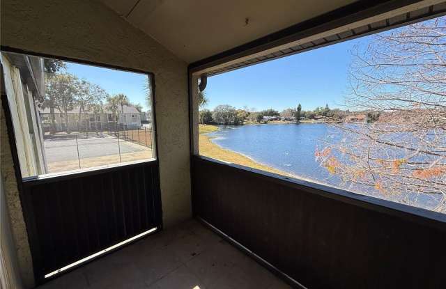 914 LAKE DESTINY ROAD photos photos