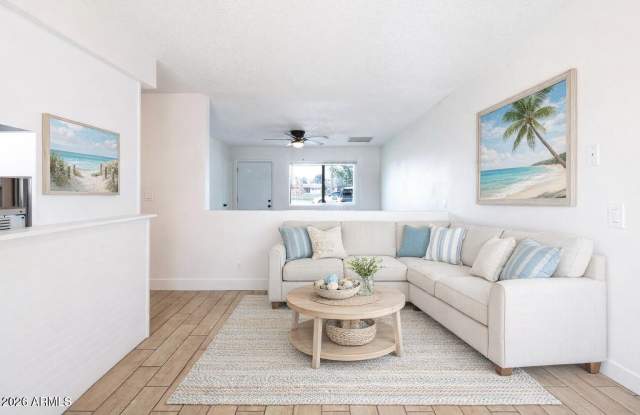 157 W Juniper Street photos photos