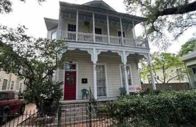1122 NAPOLEON Avenue - 1122 Napoleon Avenue, New Orleans, LA 70115