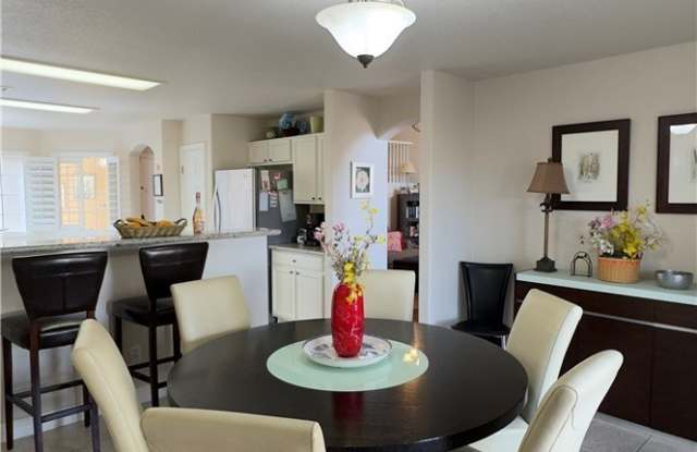 10218 Birch Bluff Lane Gallery 2