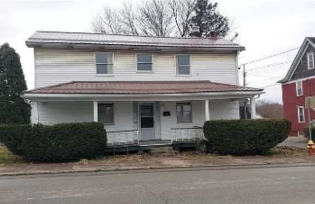 79 Ridge Avenue - 79 Ridge Avenue, Homer City, PA 15748