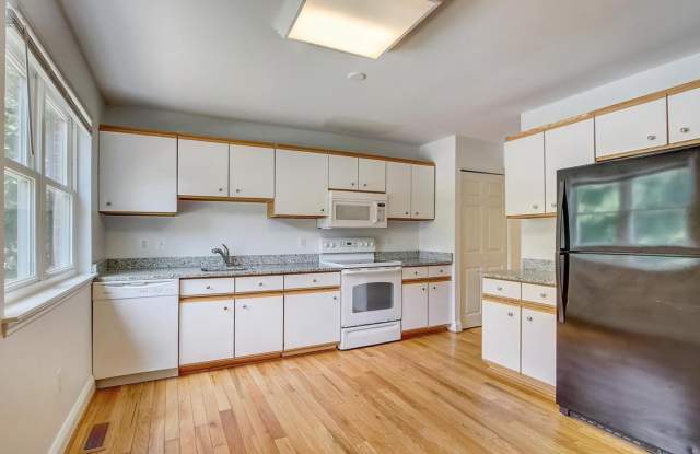9351 Pan Ridge Road photos photos