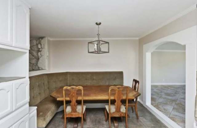 11874 Vista Avenue Gallery 4