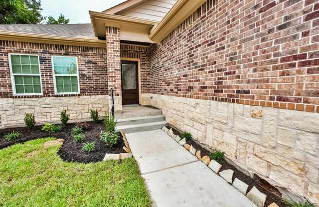 610 Edgebrook Drive Gallery 2