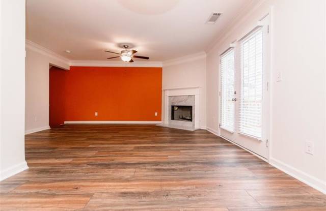 84 Barrington Place Gallery 4