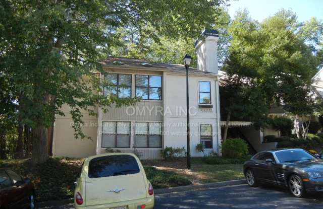 Newly Renovated Top-Floor Condo in Sandy Springs! photos photos