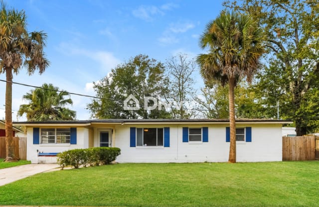 2060 Betsy Drive - 2060 Betsy Drive, Jacksonville, FL 32210