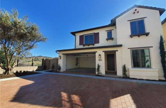 102 Toretta - 102 Toretta, Irvine, CA 92602