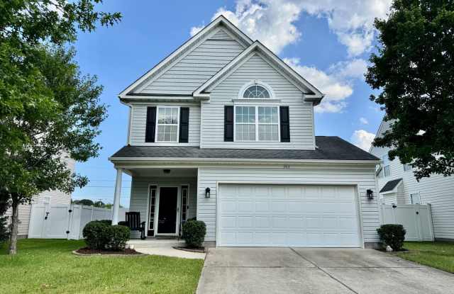 First-Time Rental, Available July 1st! Attached Garage - 2 Primary Suites - Pet-Friendly (Under 40lbs) - Fenced Yard! photos photos
