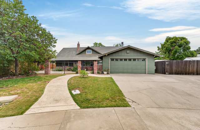 420 Colusa Place, Woodland – Charming Court Home photos photos