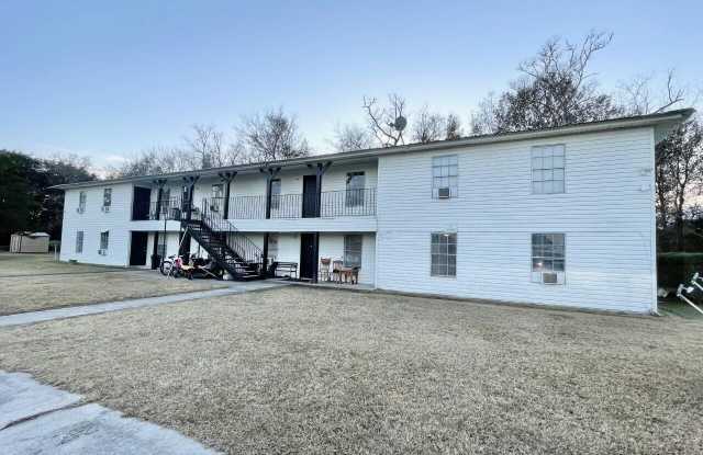 391 W Railroad unit: 7 photos photos 391 W Railroad unit: 7 photos photos