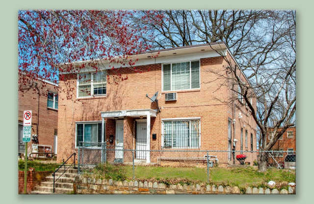 1244 SAVANNAH PLACE SE photos photos