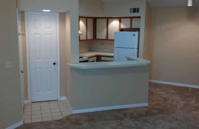 Venetian Place - 833 - 4658 Commander Drive, Orlando, FL 32822