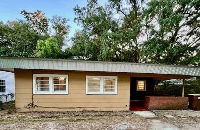 Lovely Home in Biloxi - 1493 Guice Place, Biloxi, MS 39530 Lovely Home in Biloxi - 1493 Guice Place, Biloxi, MS 39530