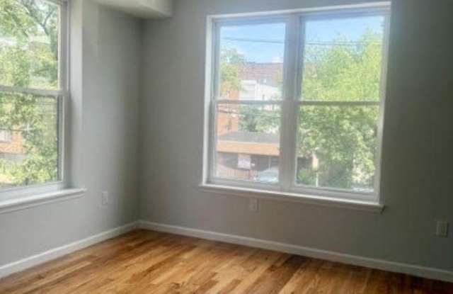 181 S Munn Ave Unit 2 Gallery 2